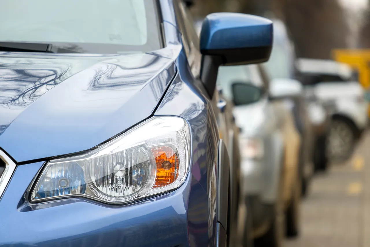 Come difendersi dai furti d’auto in vacanza: strategie e dispositivi efficaci Come difendersi dai furti d’auto in vacanza: strategie e dispositivi efficaci