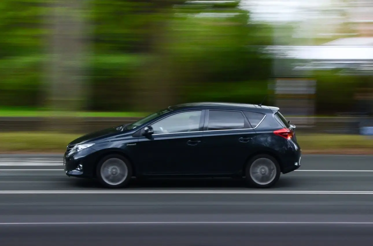 Attenzione ai nuovi limiti sulle emissioni: cosa rischi con un’auto datata Attenzione ai nuovi limiti sulle emissioni: cosa rischi con un’auto datata