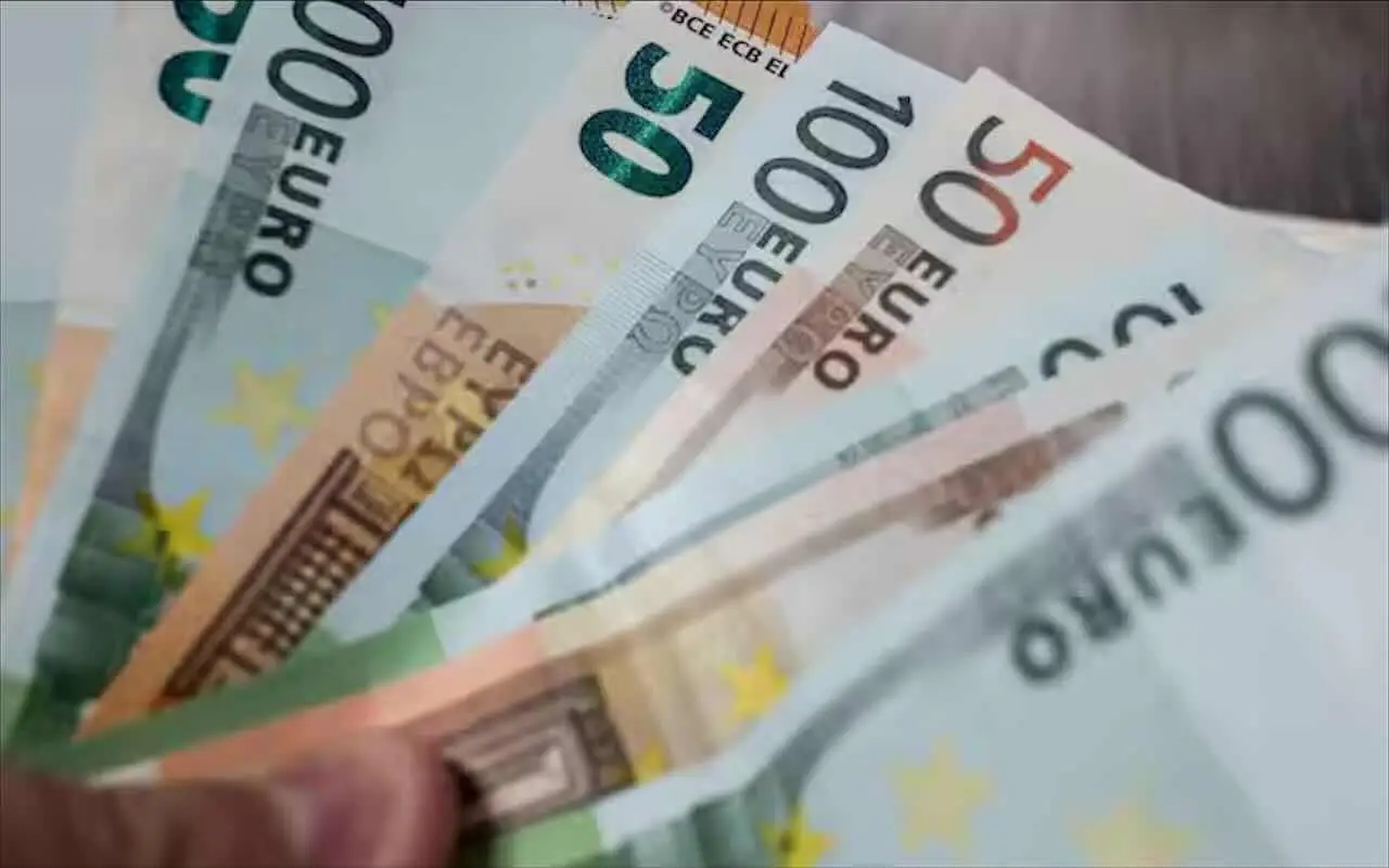 Cosa succede se guidi un monopattino senza assicurazione? Le nuove regole dal 1° giugno Cosa succede se guidi un monopattino senza assicurazione? Le nuove regole dal 1° giugno