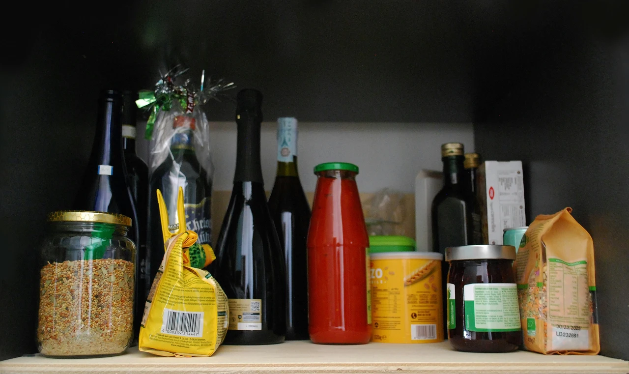 Organizza la dispensa contro gli insetti: la strategia vincente dell’igienista alimentare per l’estate 2025 Organizza la dispensa contro gli insetti: la strategia vincente dell’igienista alimentare per l’estate 2025