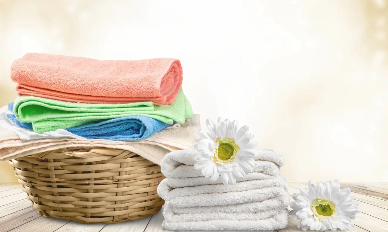 Organizza la biancheria da letto per l’estate: la strategia salvaspazio degli interior designer per giugno Organizza la biancheria da letto per l’estate: la strategia salvaspazio degli interior designer per giugno