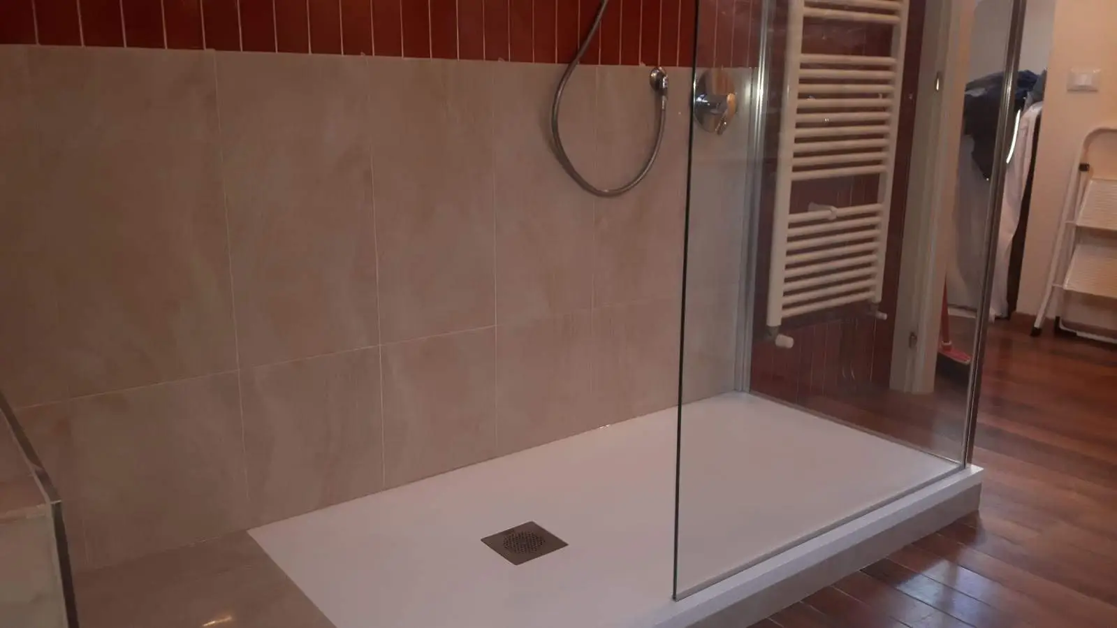 Scarafaggi in bagno: il metodo che gira in rete, basta un oggetto dalla dispensa Scarafaggi in bagno: il metodo che gira in rete, basta un oggetto dalla dispensa