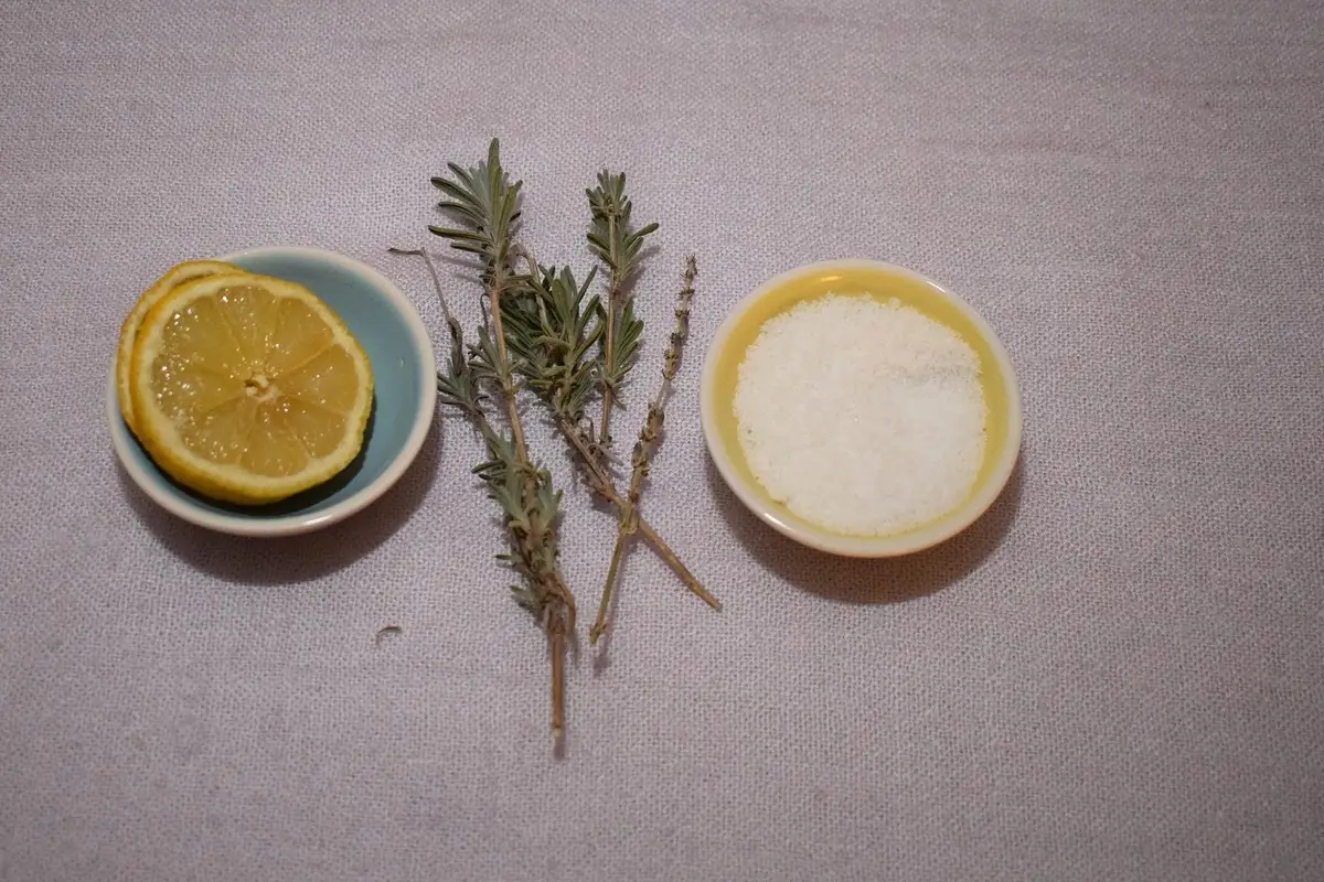 Il trucco per profumare l’armadio tutto l’anno: basta un ingrediente naturale Il trucco per profumare l’armadio tutto l’anno: basta un ingrediente naturale